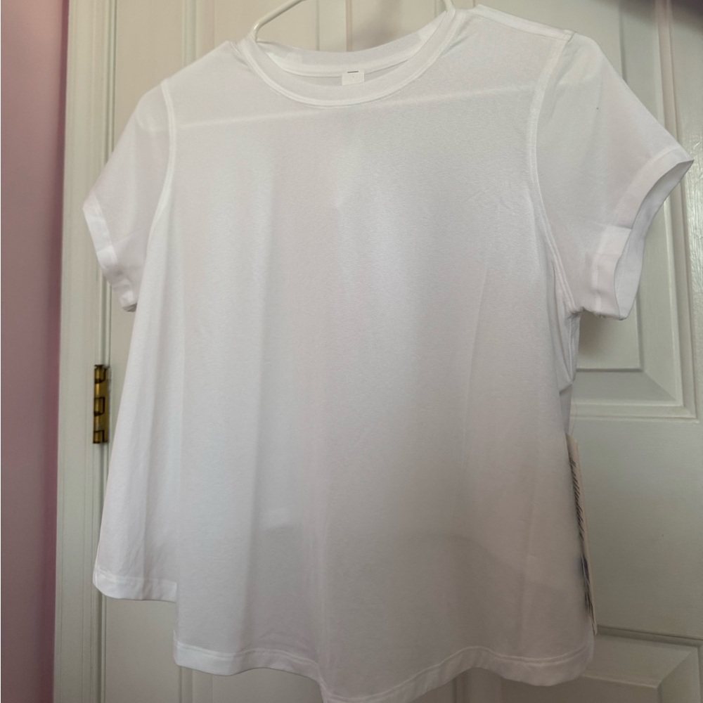 Lululemon Lightweight Training
Short Sleeve